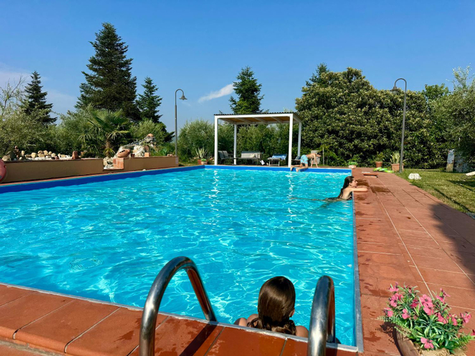 Sport & Beauty 3, Agriturismo La Pineta, Florence