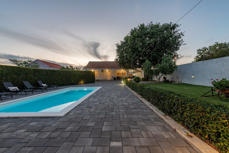 Sport & Beauty 4, Villa Andu Zadarvillas, Škabrnja