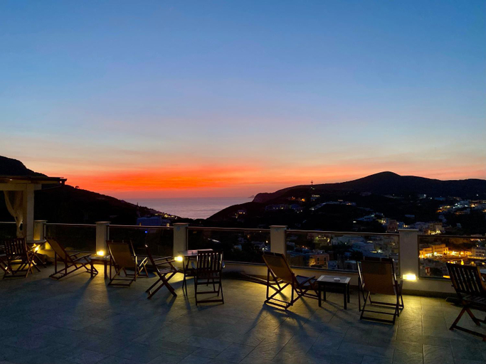 Food & Drinks 3, Domus Ɫ Ponza, Latina