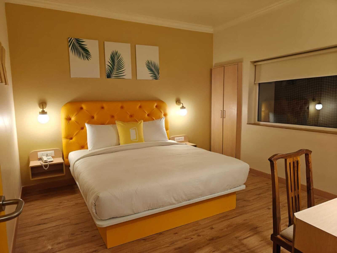 Room 5, Bloom Hotel Chennai Central, Chennai