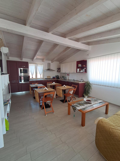 Others 4, B&B Casa Viola, Sassari