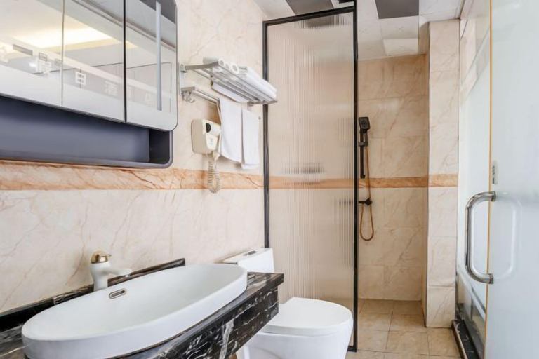 Bathroom 3, junyue hotel, Fangchenggang