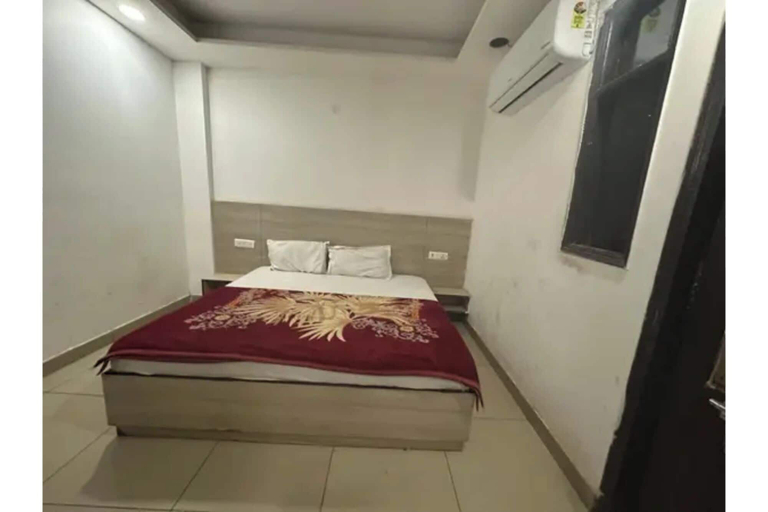 Room 3, Fabhotel Snereya, Delhi