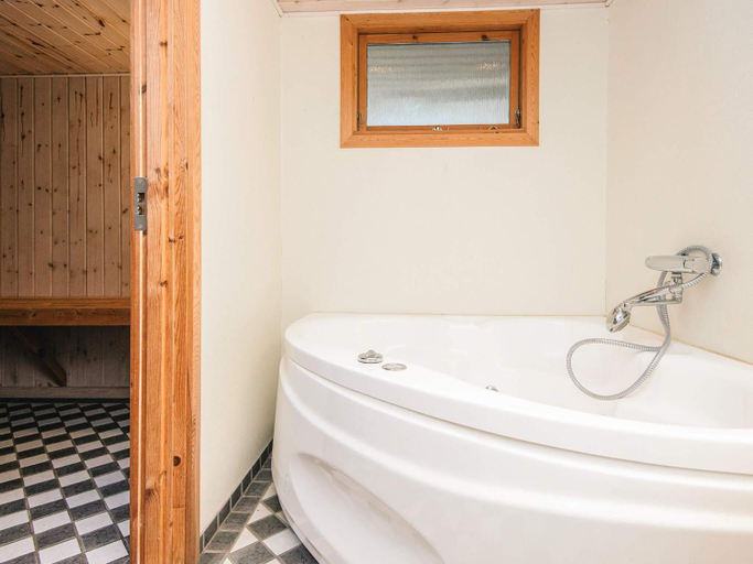 Bathroom 3, 7 person holiday home in Hemmet, Ringkøbing-Skjern