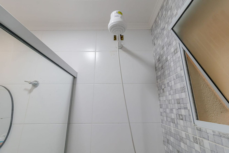 Room 5, Studio 07 com Wi-fi e Pr Ximo ao Shopping Tatuap, São Paulo
