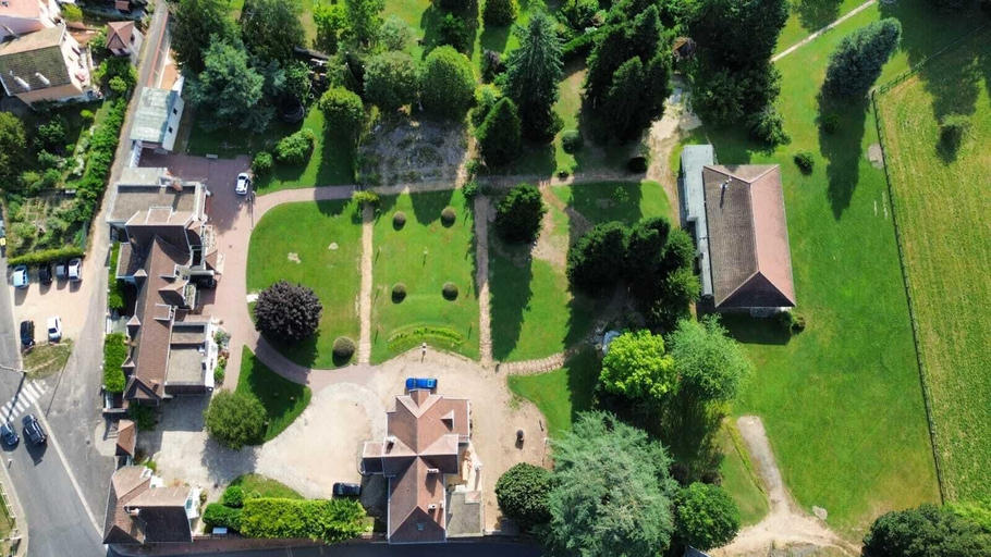 Park view 2, Cottage du Gardien - Piscine et Spa, Puy-de-Dôme