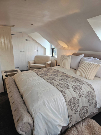 Room 4, A Romantic Retreat in a Stunning Setting, Lincolnshire