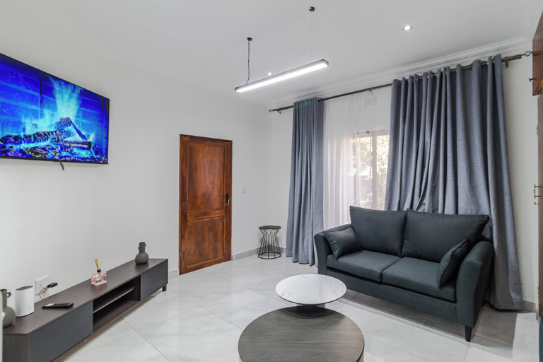Living area 4, Boutique Hotel-Style 4Bed Home In Fernda, City of Johannesburg