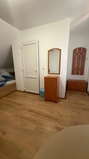 Bedroom 2, Мотель Ріта, Berehivs'kyi