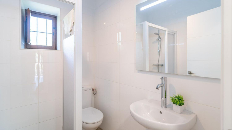 Bathroom 2, Cortijo Jurcos Torrox by Ruralidays, Málaga