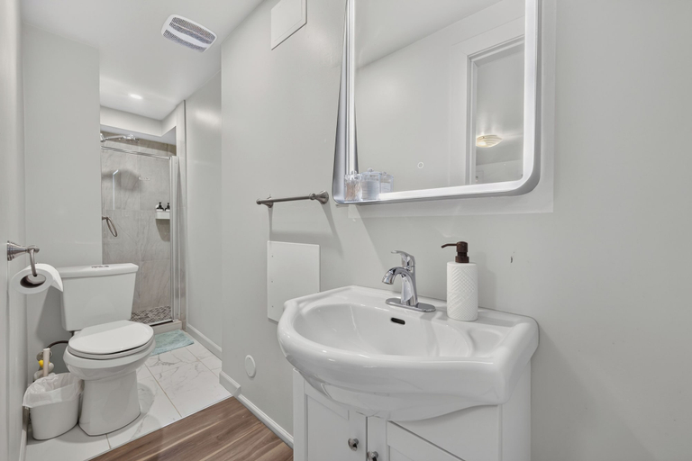 Bathroom 2, Tranquil Garden Level Retreat near UBC, Greater Vancouver