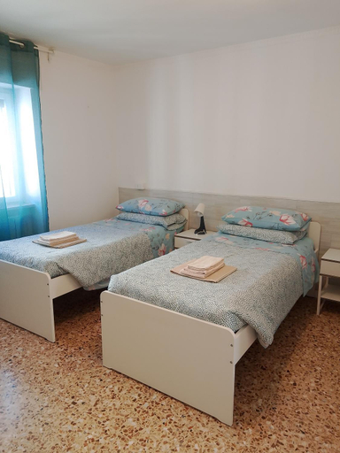 Bedroom 2, alloggio verona est S. Pietro, Verona