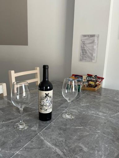 Food & Drinks, Apartamentos La Posta, Capital