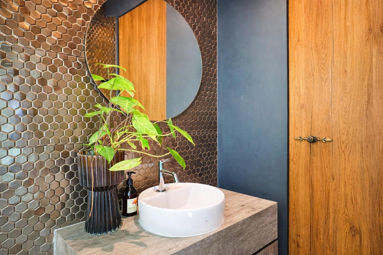2, Guru Giri Forest 2BR Pool Access with Breakfast, Bantul