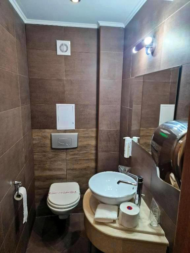 Bathroom 4, Danube Hotel & Spa, Silistra