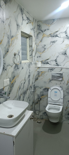 Bathroom, STAYAURA BY ROH, Kamrup Metropolitan