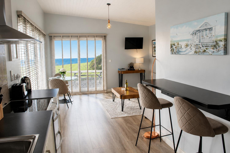 Others 5, Dunmore East Ocean View Suite