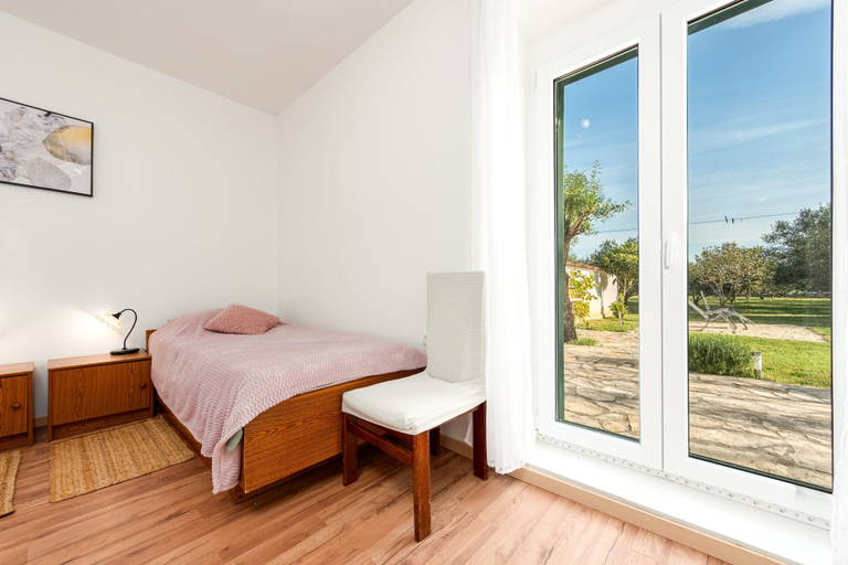 Room 5, Villa Zdravko Zadarvillas, Škabrnja
