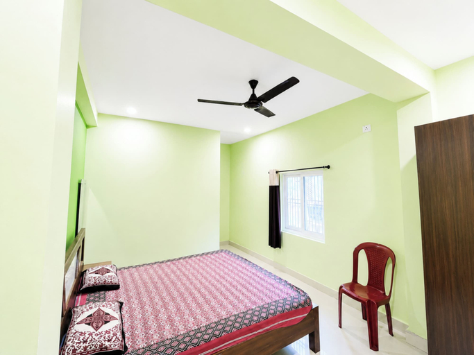 Room 2, Hotel Patitapaban Residency Near Beach, Puri