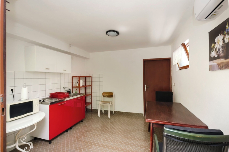 Private kitchen 5, Apartments and Rooms Jengic, Vodice