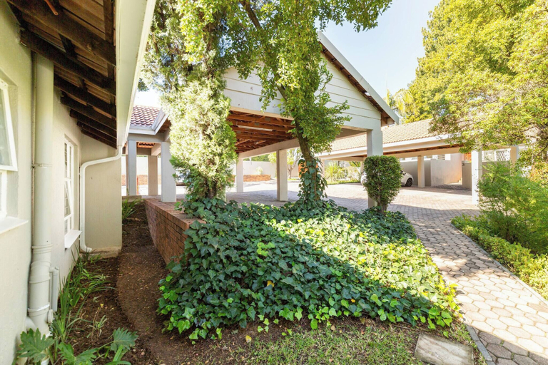 Terrace/patio 2, Rosarios Village 2 Bed Unit 09 Bryanston, City of Johannesburg