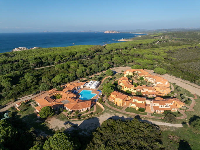 Exterior 4, Functional Studio With Shared Pool, Olbia-Tempio