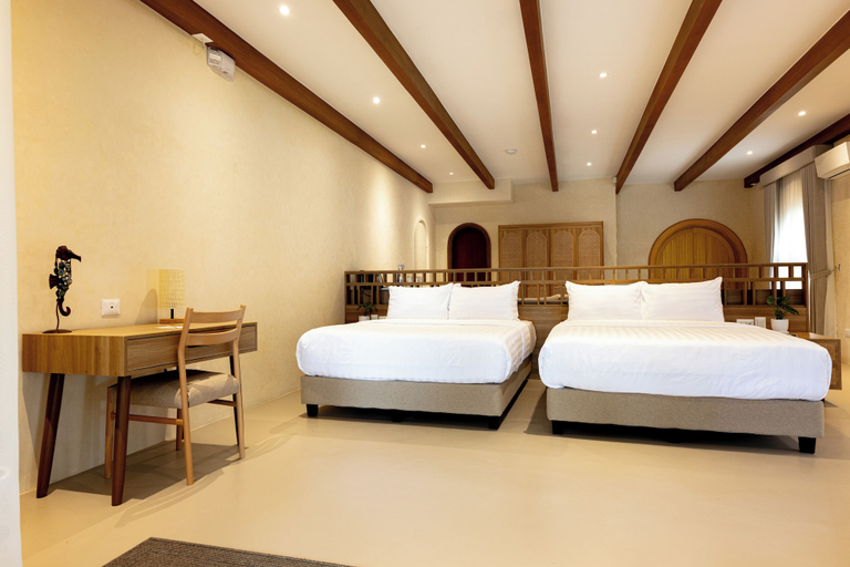 Room 2, Costa Solana Resort Managed by HII, Pagbilao