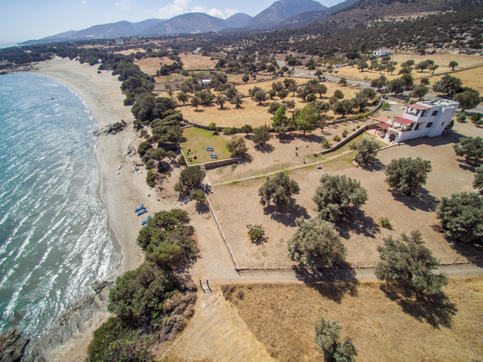 Others 1, Theonis Villas, 30 meters from the beach, South Aegean