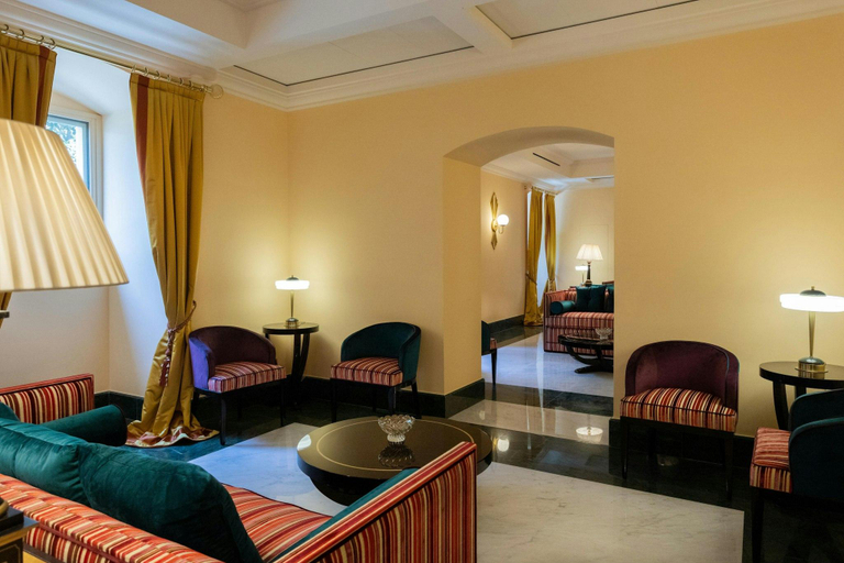Bedroom 3, Grand Hotel Des Étrangers, Syracuse