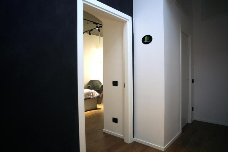 Others 5, BUSINESS HOME VIA ISONZO, Foggia