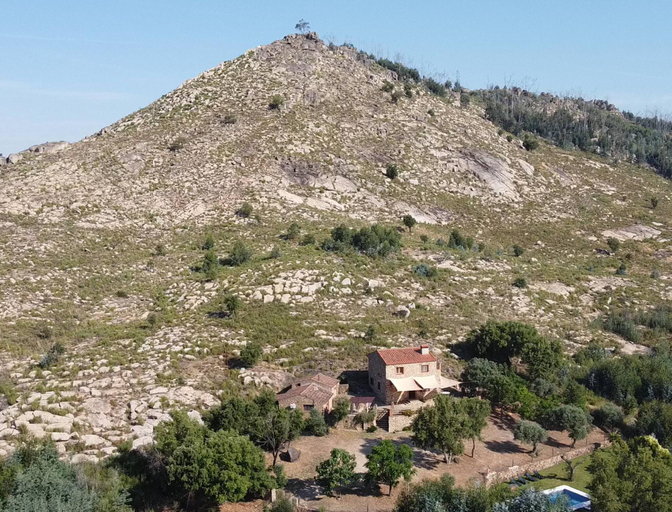 5, Detached 4 Bedroom Villa with Pool, Cáceres