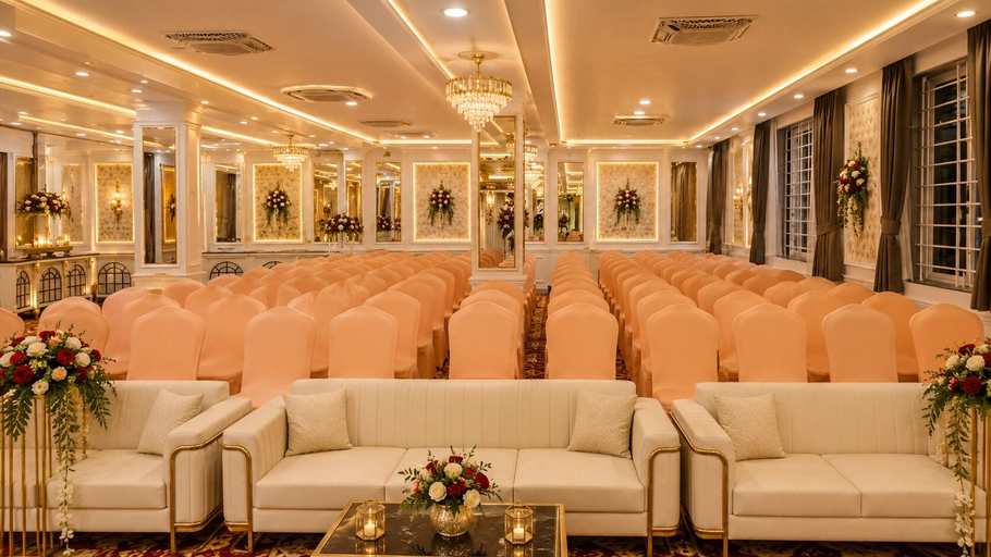 Banquet hall, Hotel Kamdhenu, Satna