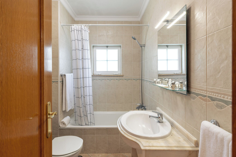 Bathroom 4, Praia da Lota Resort – Hotel & Apartments, Vila Real de Santo António
