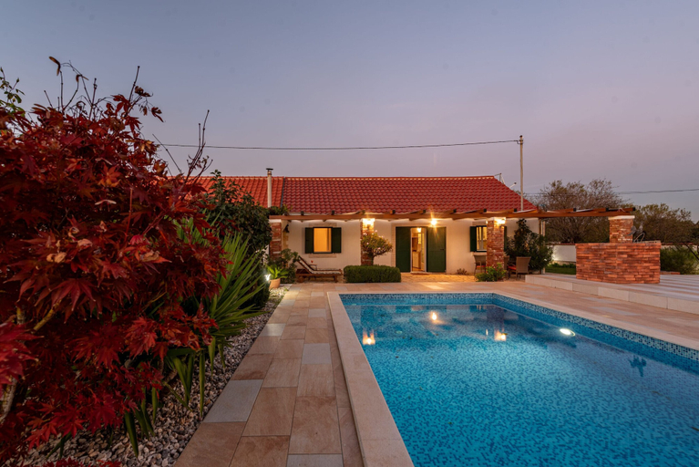 Pool 4, Villa Zdravko Zadarvillas, Škabrnja