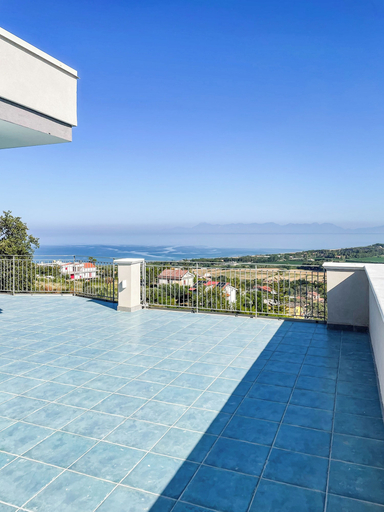 Terrace/patio 3, Villa Ciccio, Salerno
