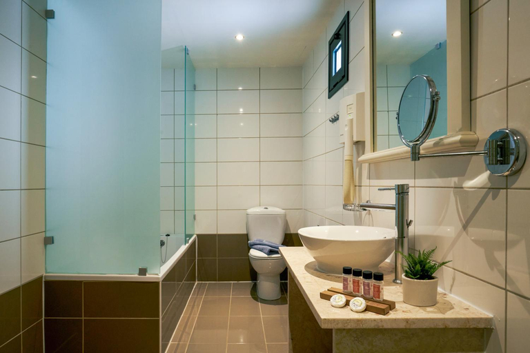 Bathroom 4, Koutrakis Suites by Checkin, Crete