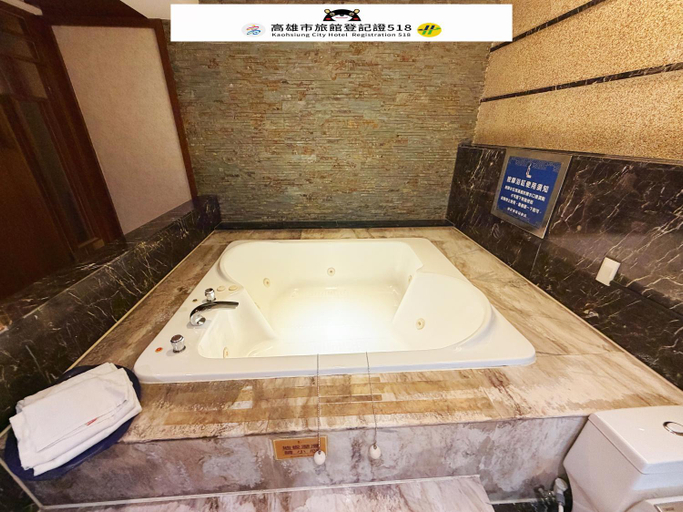 Bathroom 4, Venice Motel, Kaohsiung