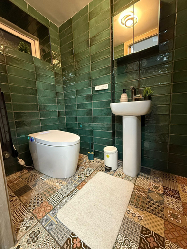 Bathroom 3, Cozy Studio in Birmingham Kingstanding, Birmingham