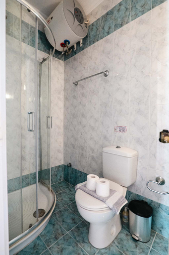 Bathroom 2, Type Aa5rcocomat bed quality apartment, Ionian Islands