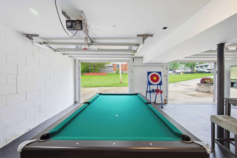 Game room, Mason Ranch - Game Room w/ Hot tub, Warren