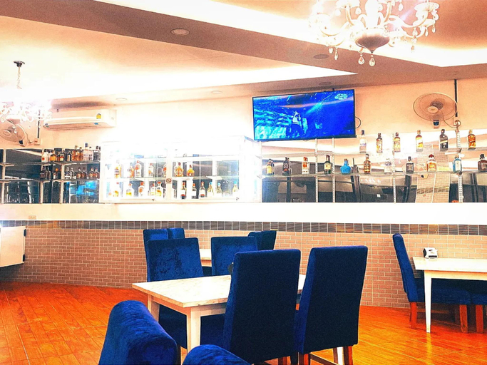 Food & Drinks 5, Riqueza Suites Pattaya, Pattaya