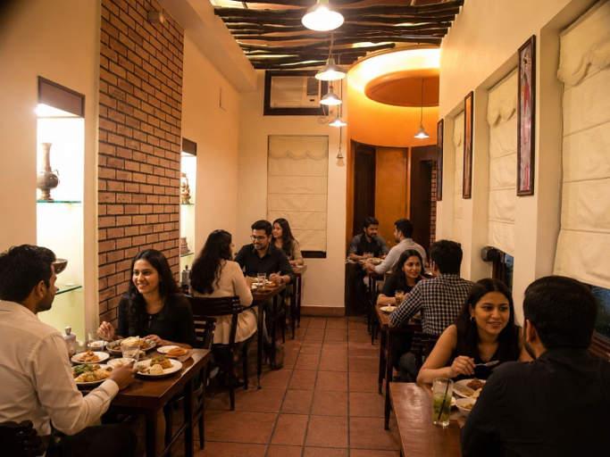 Food & Drinks 4, Hotel Cresent Near Assi Ghat, Varanasi