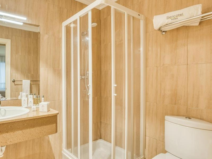 Bathroom 4, Sercotel Arenal Bilbao, Ascend Hotel Collection, Vizcaya