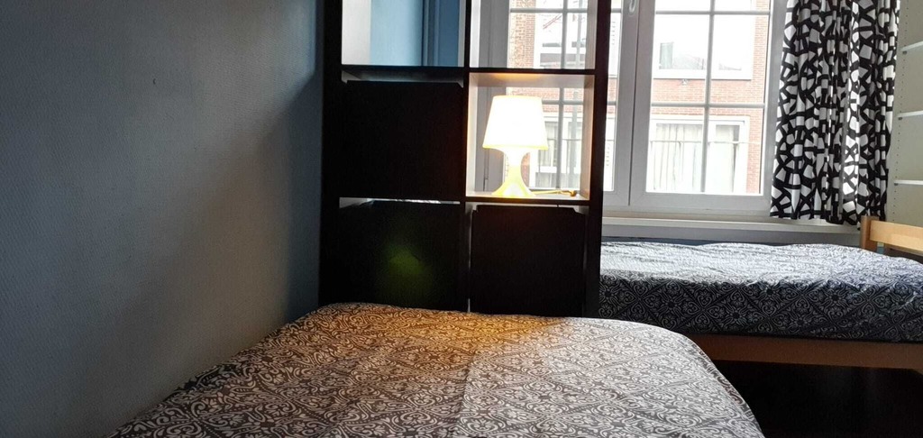 Room 4, Room-room With 2 Separated Beds, Antwerpen
