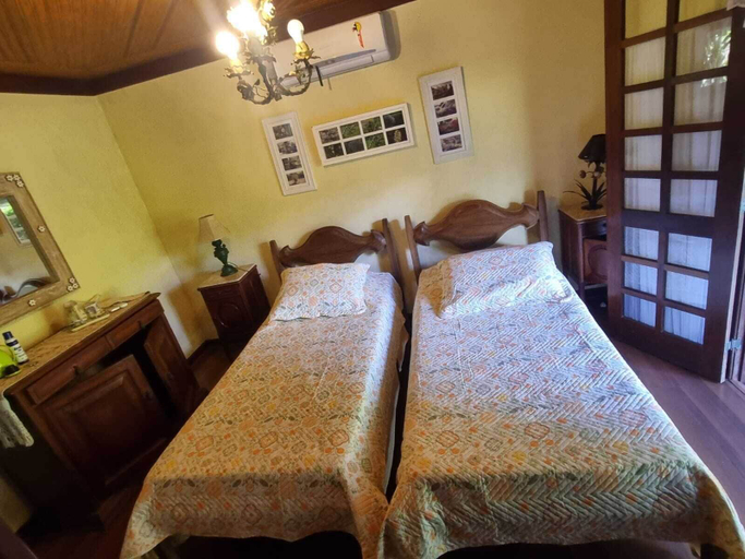 Room 1, Casarão Hortência, Teresópolis