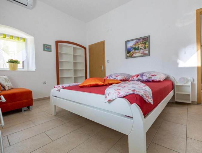 Bedroom 2, Apartmani Soldan, Makarska