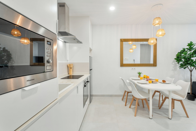 Private kitchen 5, Charming Apartment in Arona Comfort and Convenience Await, Santa Cruz de Tenerife
