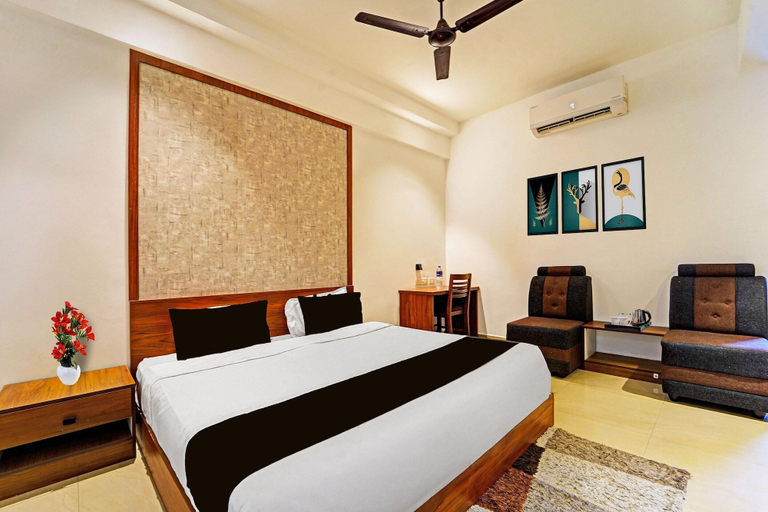 Room 2, Classic The Beige Hotel, Pathanamthitta