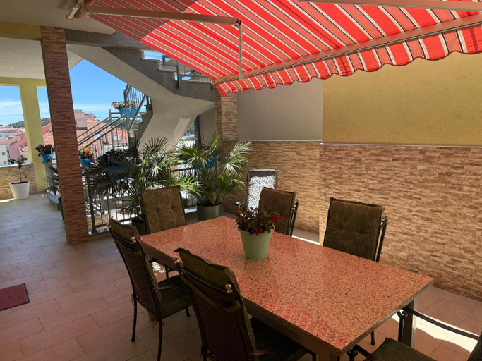 Food & Drinks, Apartmani Soldan, Makarska