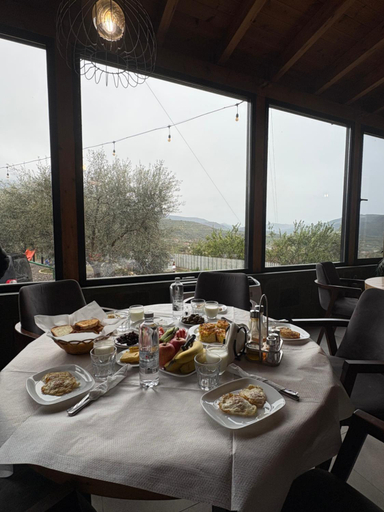 Food & Drinks 3, Salillari Guest house & Restaurant, Beratit